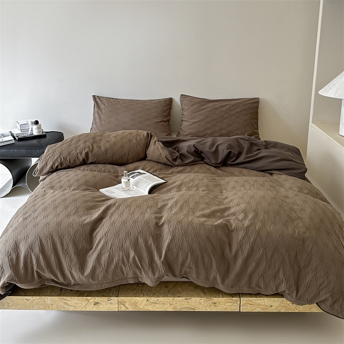 91家纺网 家纺一手货源 找家纺 山舍家居 2024新款菱形格全棉提花四件套 菱形格-咖棕