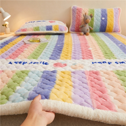 91家纺网 家纺一手货源 找家纺 （总）喜居 2024新款A类加厚牛奶绒床褥垫床垫子薄床垫