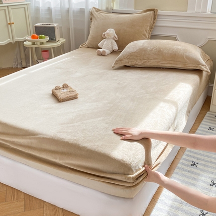 91家纺网 家纺一手货源 找家纺 源舍家纺 2024新款纯色牛奶绒单床笠