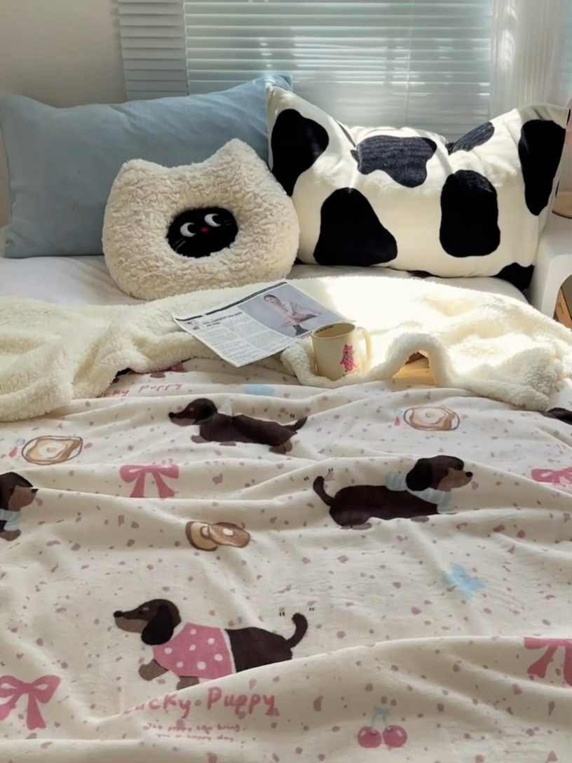 91家纺网 家纺一手货源 找家纺 萝莉家纺 2024秋冬新款多功能加厚牛奶绒羊羔绒多功能毛毯 调皮狗