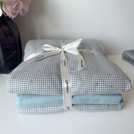 91家纺网 家纺一手货源 找家纺 （总）麦伦家居 2024春夏新品全棉有氧双层纱印花系列四件套（叠拍图）