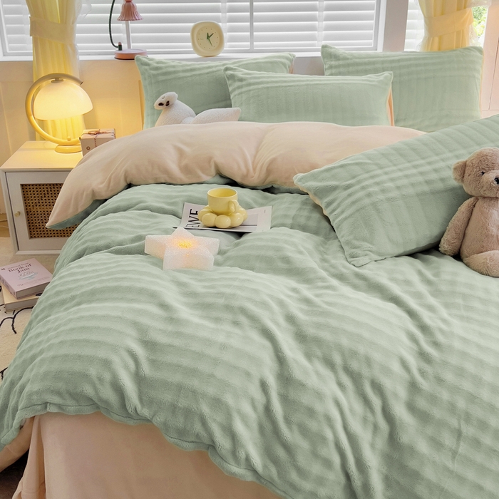 91家纺网 家纺一手货源 找家纺 琪琪阁家纺 2024新款牛奶绒泡泡绒四件套 抹茶绿