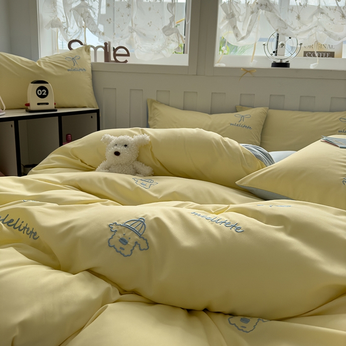 91家纺网 家纺一手货源 找家纺 曼谷 帽子狗刺绣四件套磨毛床上用品水洗棉三件套件 帽子狗-芝士蓝