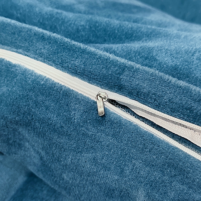 91家纺网 家纺一手货源 找家纺 陌乘坊家纺 2024新款牛奶绒刺绣四件套-倾城系列 倾城-宾利蓝