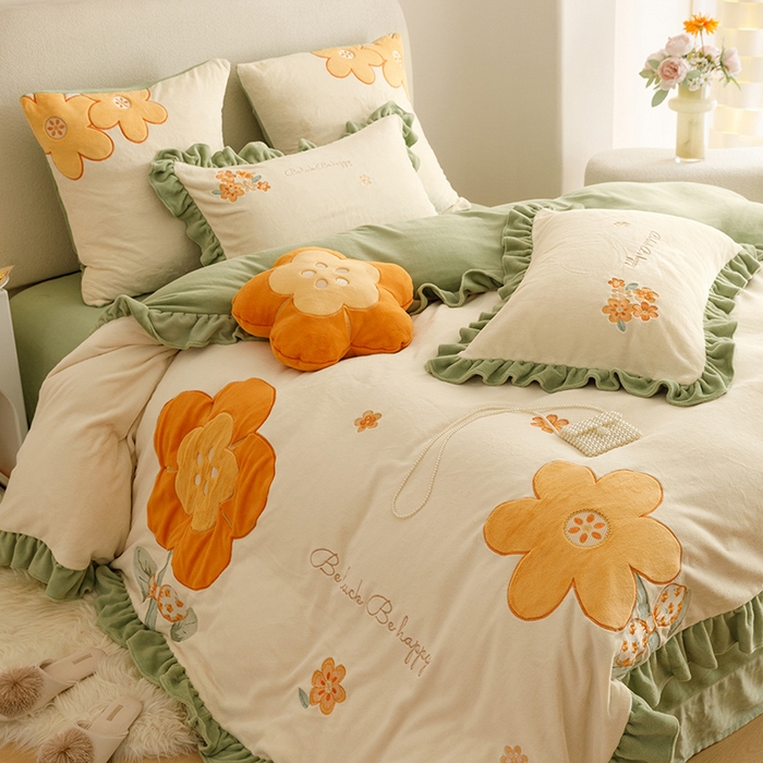 91家纺网 家纺一手货源 找家纺 绒梦里 2024新款加厚韩版贴布绣花牛奶绒-梦之花系列 梦之花-青春绿