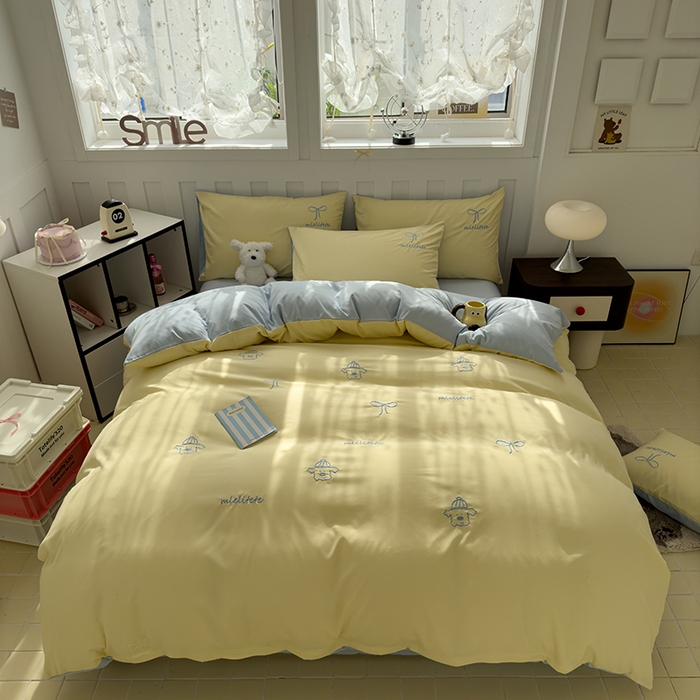 91家纺网 家纺一手货源 找家纺 曼谷 帽子狗刺绣四件套磨毛床上用品水洗棉三件套件 帽子狗-芝士蓝