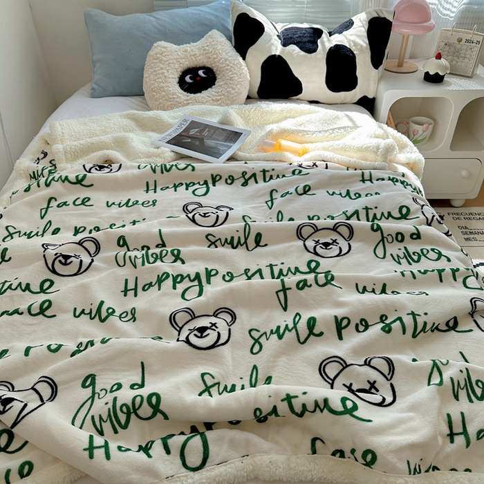 91家纺网 家纺一手货源 找家纺 萝莉家纺 2024秋冬新款多功能加厚牛奶绒羊羔绒多功能毛毯 字母熊