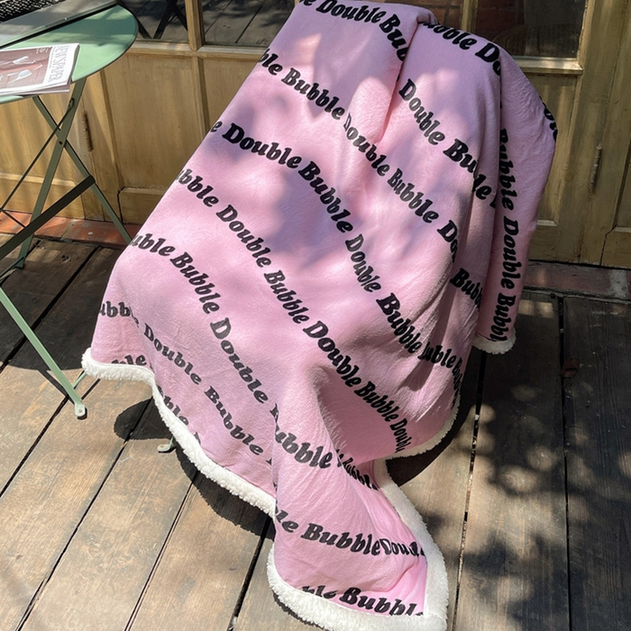 91家纺网 家纺一手货源 找家纺 萝莉家纺 2024秋冬新款多功能加厚牛奶绒羊羔绒多功能毛毯 快乐字母