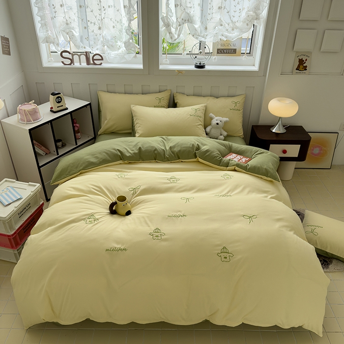 91家纺网 家纺一手货源 找家纺 曼谷 帽子狗刺绣四件套磨毛床上用品水洗棉三件套件 帽子狗-芝士绿