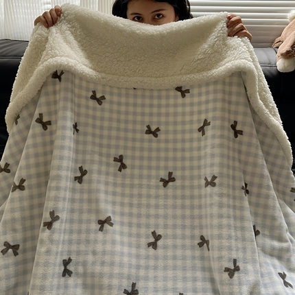 萝莉家纺 2024秋冬新款多功能加厚牛奶绒羊羔绒多功能毛毯 恬梦蓝黑