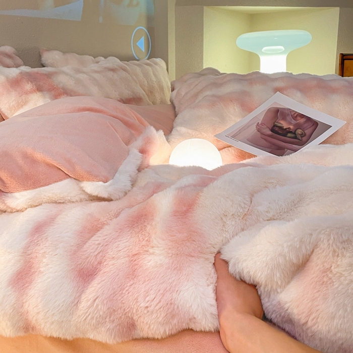 91家纺网 家纺一手货源 找家纺 星座家纺 2025新款大泡泡兔兔绒四件套-场景2 樱花粉