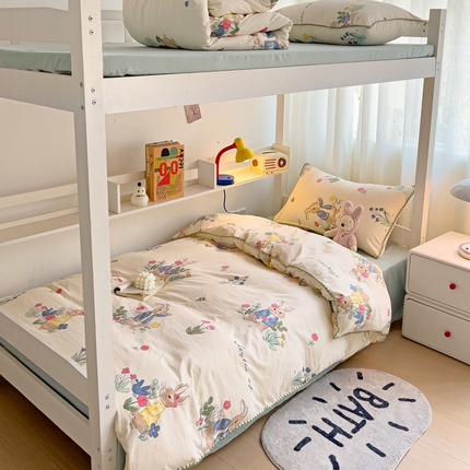 91家纺网 家纺一手货源 找家纺 （总）贝扬思家纺 2024新款贝壳绣水洗双层纱系列-8月新品（学生三件套）