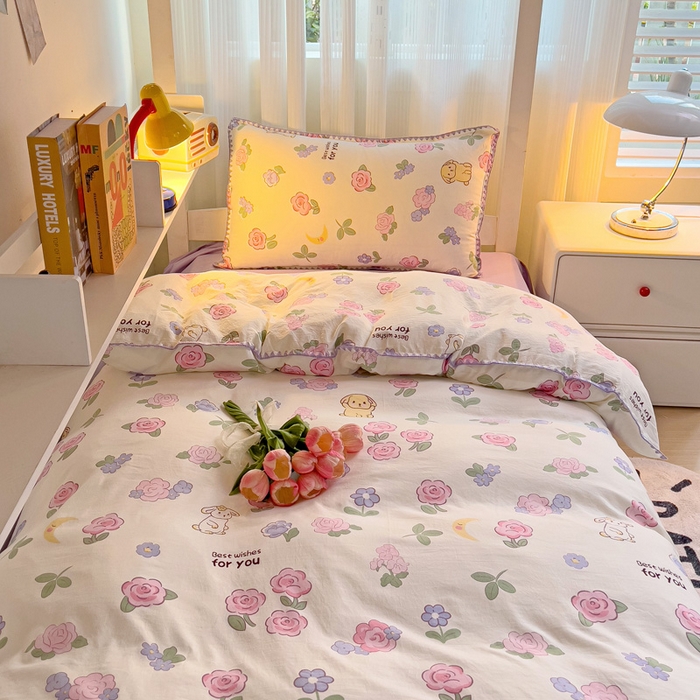 91家纺网 家纺一手货源 找家纺 贝扬思家纺 2024新款贝壳绣水洗双层纱系列-8月新品（学生三件套） 半眠日记