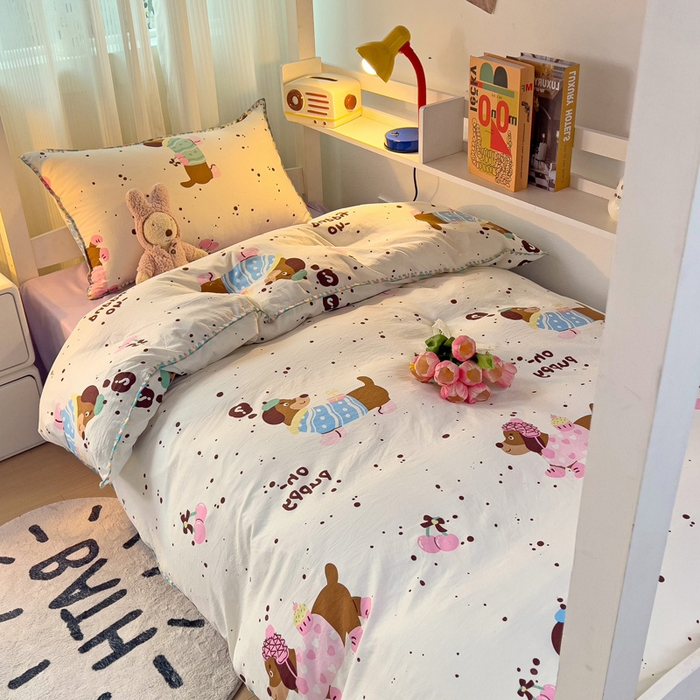 91家纺网 家纺一手货源 找家纺 贝扬思家纺 2024新款贝壳绣水洗双层纱系列-8月新品（学生三件套） 靠谱小狗