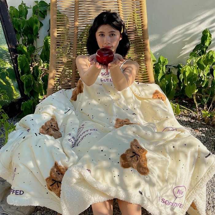 91家纺网 家纺一手货源 找家纺 萝莉家纺 2024秋冬新款多功能加厚牛奶绒羊羔绒多功能毛毯 毛绒熊