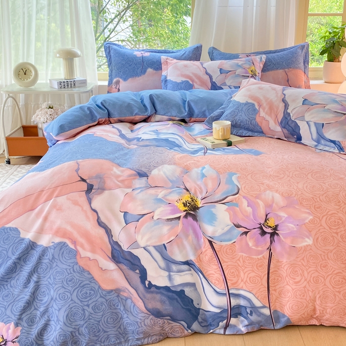 91家纺网 家纺一手货源 找家纺 2025新款植物羊绒大板磨毛活性印花四件套花舞悠然