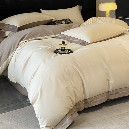 91家纺网 家纺一手货源 找家纺 （总）更细腻全棉长绒棉磨毛四件套不掉毛纯棉刺绣磨毛四件套高端礼盒装--兰町系列