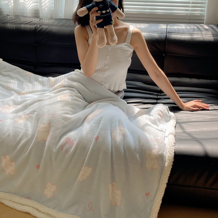 91家纺网 家纺一手货源 找家纺 萝莉家纺 2024秋冬新款多功能加厚牛奶绒羊羔绒多功能毛毯 快乐猫