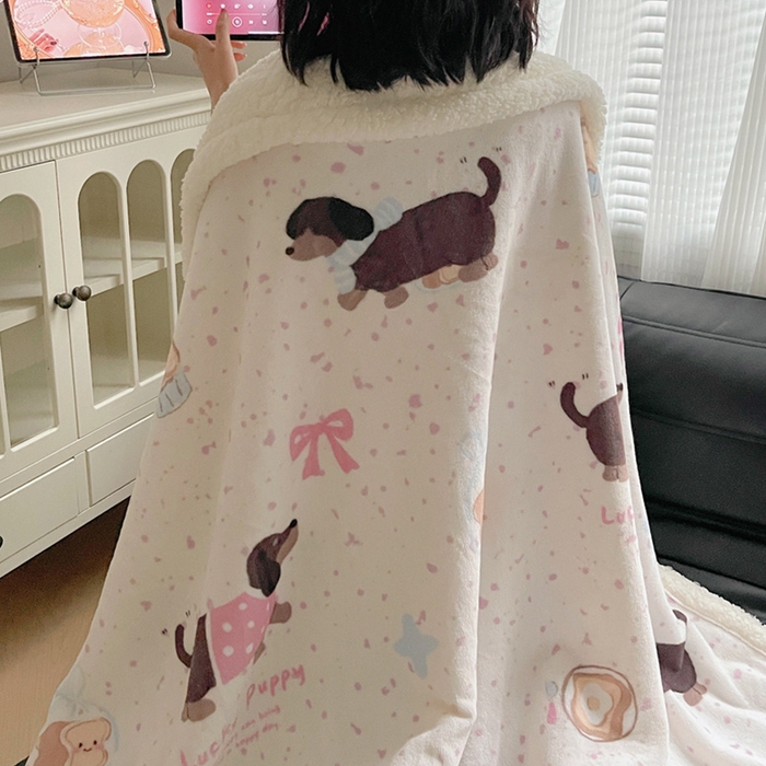 91家纺网 家纺一手货源 找家纺 萝莉家纺 2024秋冬新款多功能加厚牛奶绒羊羔绒多功能毛毯 调皮狗