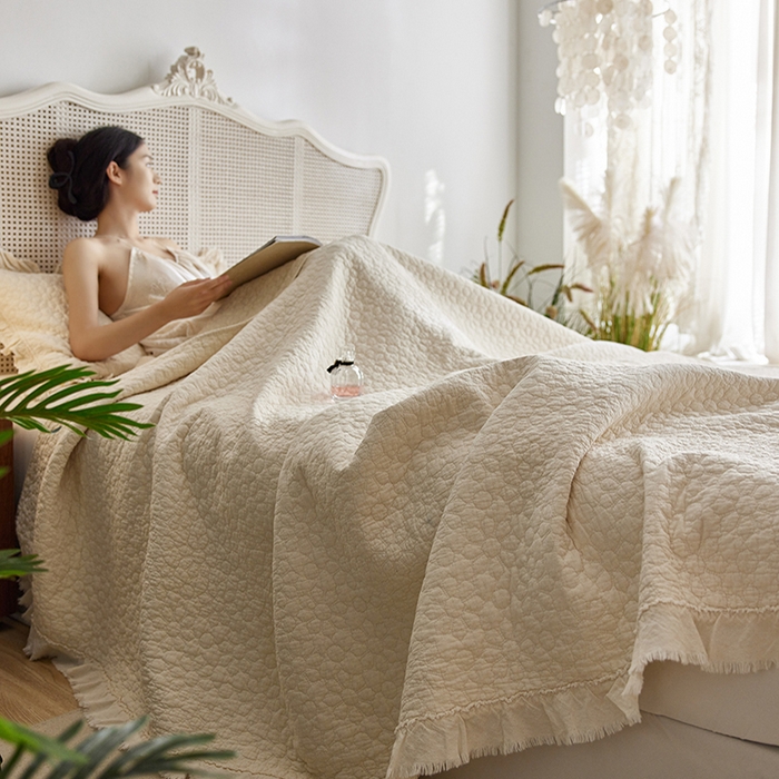 91家纺网 家纺一手货源 找家纺 安莱生活 2024新品百分百全棉密道绗缝成品酵素洗多功能床盖三件套 菊海