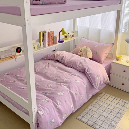 91家纺网 家纺一手货源 找家纺 （总）贝扬思家纺 2024新款贝壳绣水洗双层纱系列-8月新品（学生三件套）