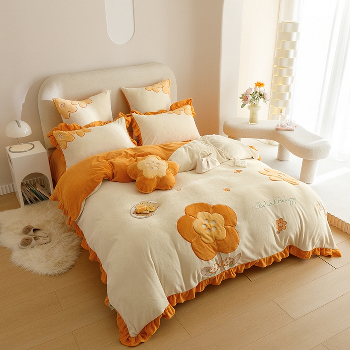 91家纺网 家纺一手货源 找家纺 绒梦里 2024新款加厚韩版贴布绣花牛奶绒-梦之花系列 梦之花-暖橙