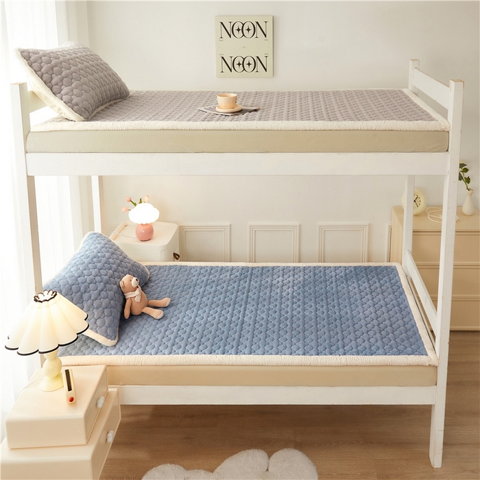 91家纺网 家纺一手货源 找家纺 喜居 2024新款A类加厚牛奶绒床褥子学生床垫子薄床垫床褥垫 轻奢蓝