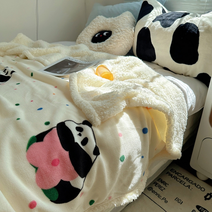 91家纺网 家纺一手货源 找家纺 （总）萝莉家纺 2024秋冬新款多功能加厚牛奶绒羊羔绒多功能毛毯