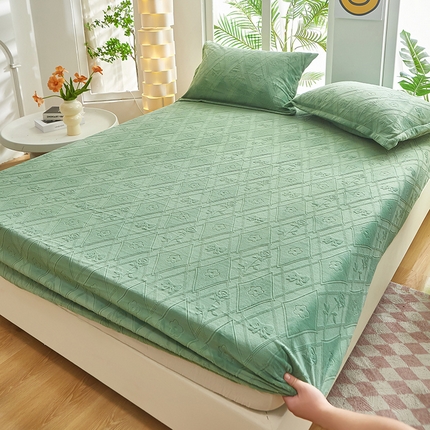 云玲时尚 2025新款纯色雕花绒牛奶绒床笠床罩床垫套 雕花庄园玫瑰 绿