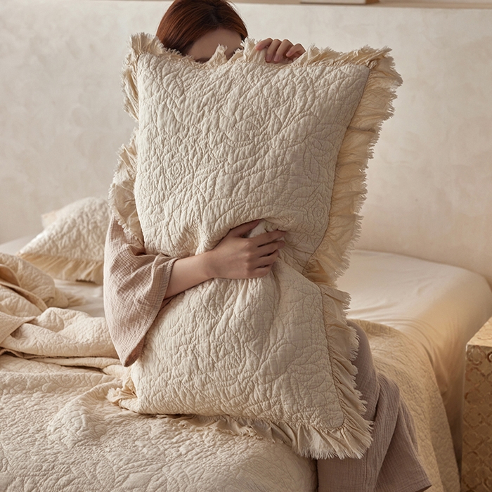 91家纺网 家纺一手货源 找家纺 安莱生活 2024新品百分百全棉密道绗缝成品酵素洗多功能床盖三件套 晓薇