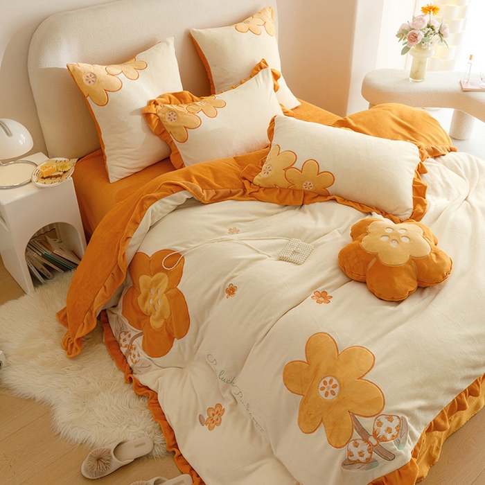 91家纺网 家纺一手货源 找家纺 绒梦里 2024新款加厚韩版贴布绣花牛奶绒-梦之花系列 梦之花-暖橙