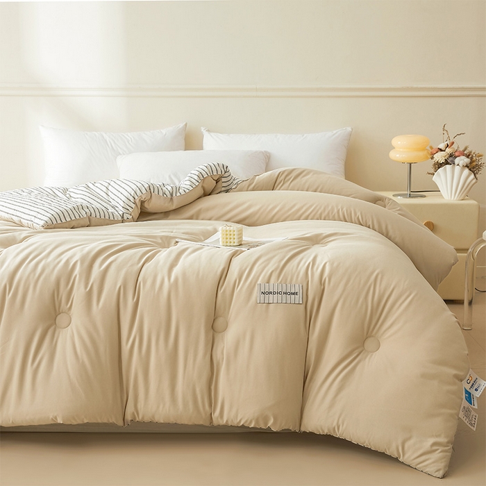 91家纺网 家纺一手货源 找家纺 （总）荔禾家居 2024新款A类素色条纹双拼大豆被子被芯