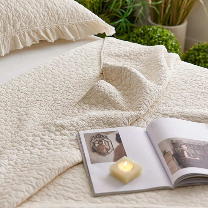 91家纺网 家纺一手货源 找家纺 安莱生活 2024新品百分百全棉密道绗缝成品酵素洗多功能床盖三件套 菊海