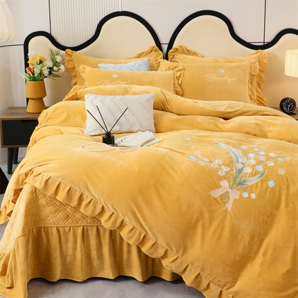 卡迪亚家纺 2024新款宝宝绒绣花床盖款四件套-铃兰花 姜黄
