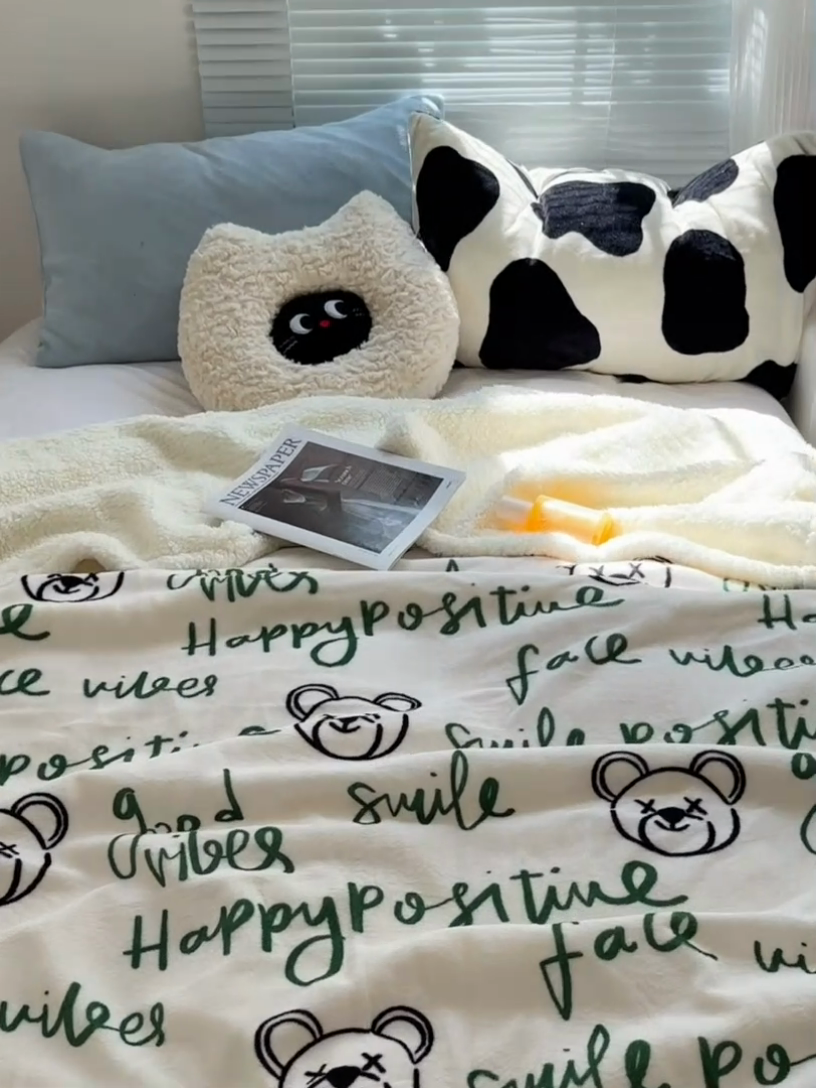 91家纺网 家纺一手货源 找家纺 萝莉家纺 2024秋冬新款多功能加厚牛奶绒羊羔绒多功能毛毯 字母熊