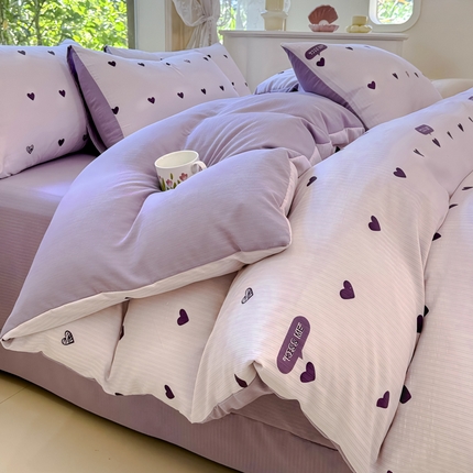 91家纺网 家纺一手货源 找家纺 仟网汇 2024秋冬新款提花彩竺棉小竺棉四件套 紫爱心
