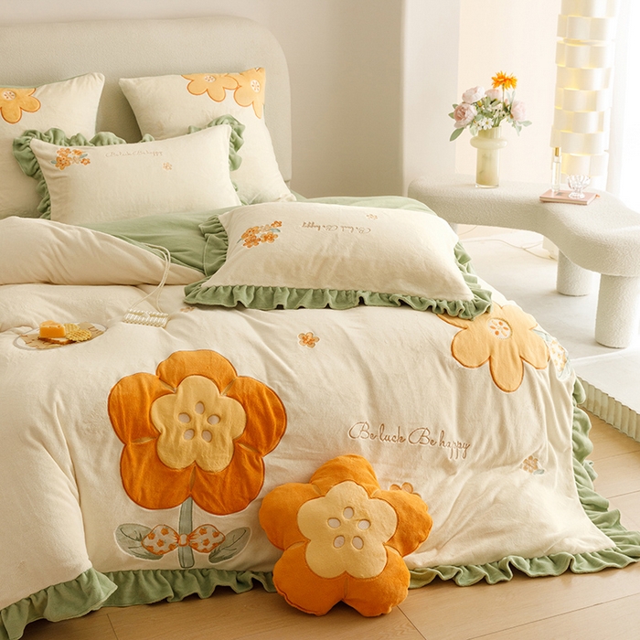 91家纺网 家纺一手货源 找家纺 绒梦里 2024新款加厚韩版贴布绣花牛奶绒-梦之花系列 梦之花-青春绿