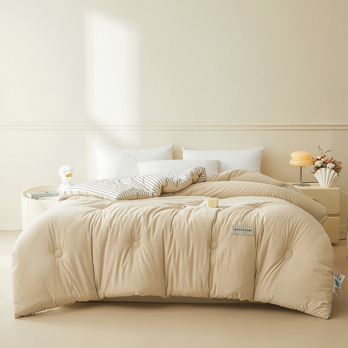 91家纺网 家纺一手货源 找家纺 （总）荔禾家居 2024新款A类素色条纹双拼大豆被子被芯