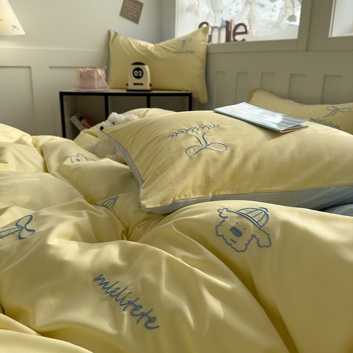 91家纺网 家纺一手货源 找家纺 曼谷 帽子狗刺绣四件套磨毛床上用品水洗棉三件套件 帽子狗-芝士蓝