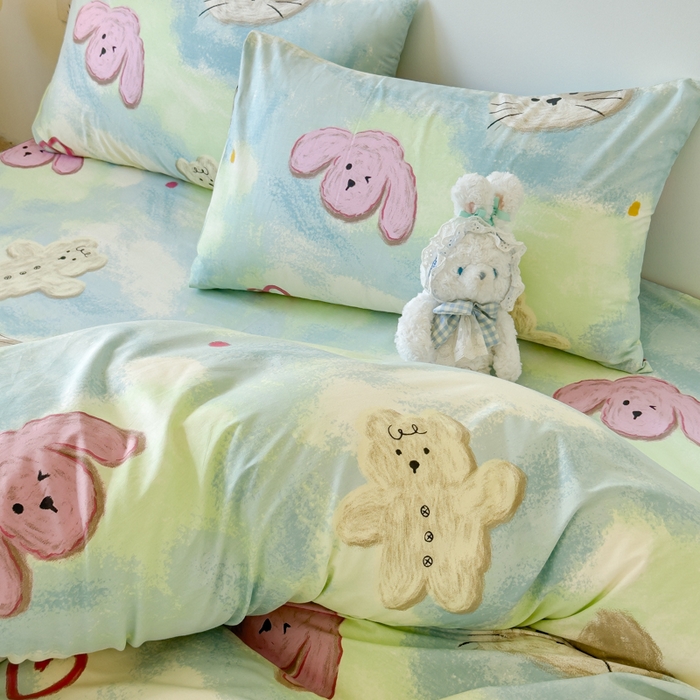 91家纺网 家纺一手货源 找家纺 感遇家纺 2024新款全棉印花四件套 蜡笔画