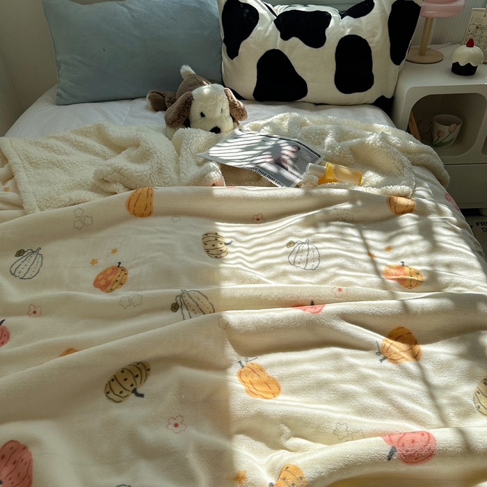 91家纺网 家纺一手货源 找家纺 萝莉家纺 2024秋冬新款多功能加厚牛奶绒羊羔绒多功能毛毯 炫彩南瓜