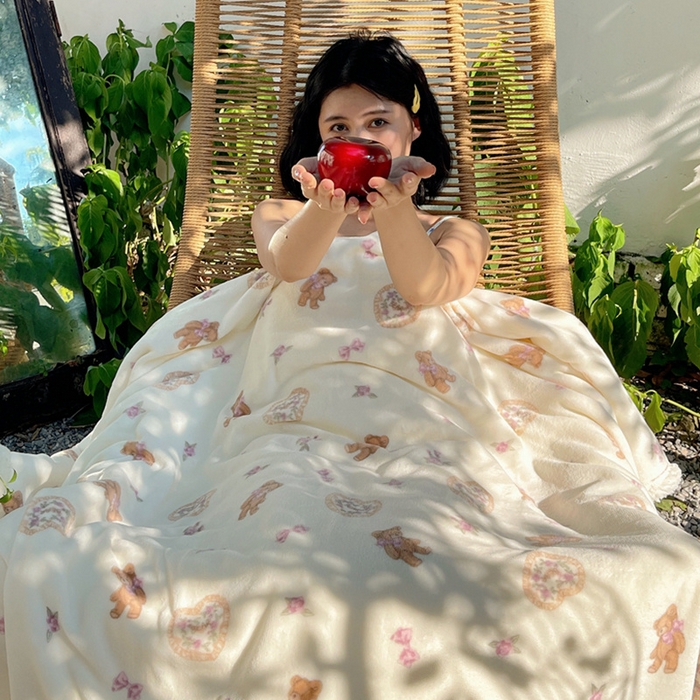 91家纺网 家纺一手货源 找家纺 萝莉家纺 2024秋冬新款多功能加厚牛奶绒羊羔绒多功能毛毯 花束熊