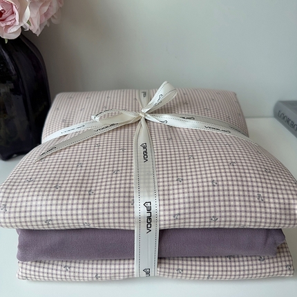 麦伦家居 2024春夏新品全棉有氧双层纱印花系列四件套（叠拍图）樱桃小格紫