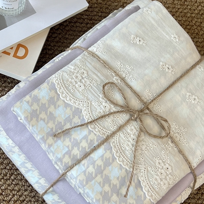 91家纺网 家纺一手货源 找家纺 2024新款全棉印花双层纱四件套--蕾丝花边款 千鸟格