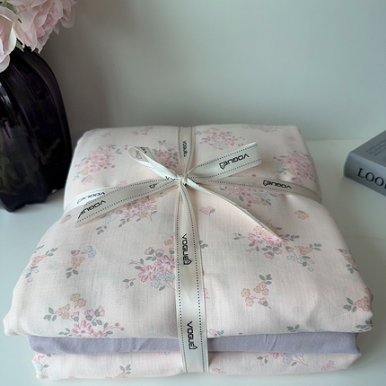 91家纺网 家纺一手货源 找家纺 （总）麦伦家居 2024春夏新品全棉有氧双层纱印花系列四件套（叠拍图）