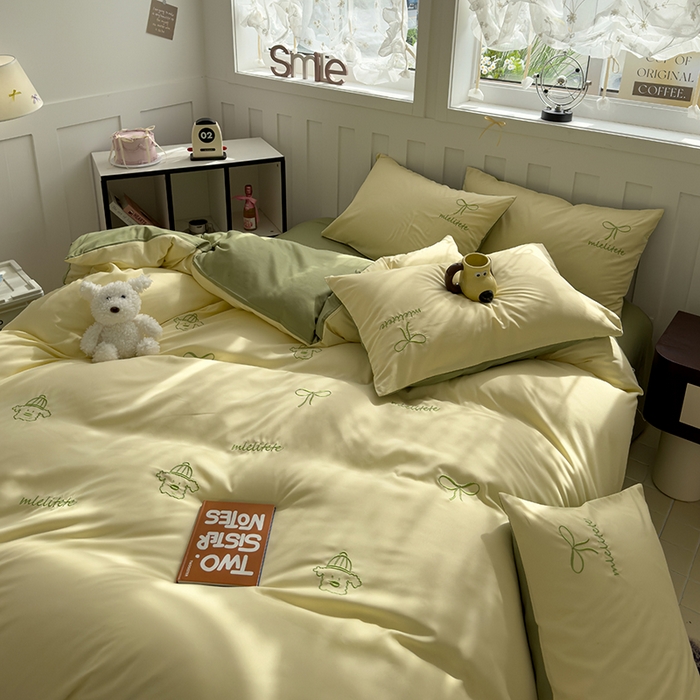 91家纺网 家纺一手货源 找家纺 曼谷 帽子狗刺绣四件套磨毛床上用品水洗棉三件套件 帽子狗-芝士绿