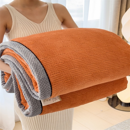 91家纺网 家纺一手货源 找家纺 （总）丝幔家纺 2025新款暖绒提花雕花多功能毛毯床单