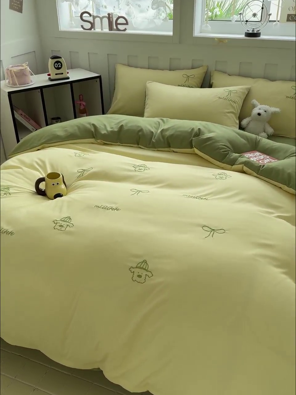 91家纺网 家纺一手货源 找家纺 曼谷 帽子狗刺绣四件套磨毛床上用品水洗棉三件套件 帽子狗-芝士绿