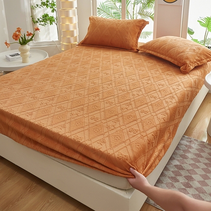 云玲时尚 2025新款纯色雕花绒牛奶绒床笠床罩床垫套 雕花庄园玫瑰 姜黄