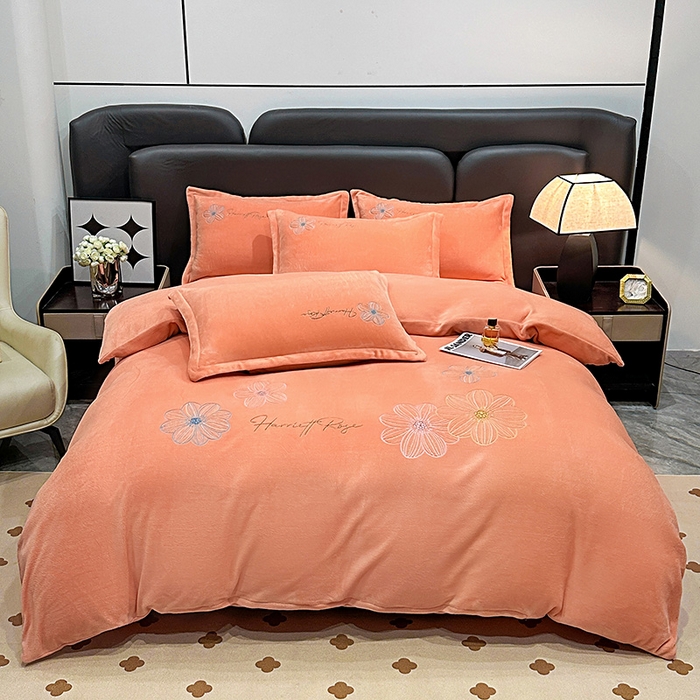 91家纺网 家纺一手货源 找家纺 陌乘坊家纺 2024新款牛奶绒刺绣四件套-倾城系列 倾城-爱玛橙